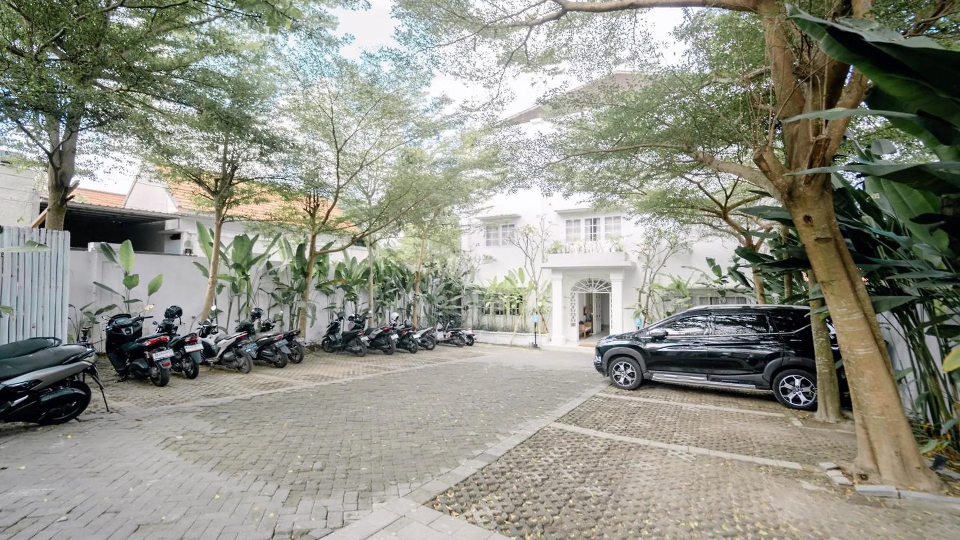 Umalas Suites Seminyak  Indonesia