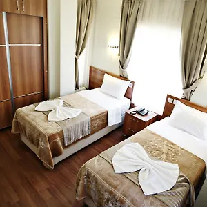 Hotel Taksim Palace **