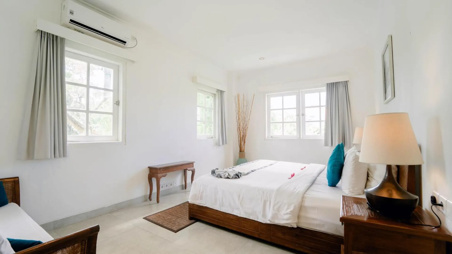 Umalas Suites سمينياك 4*,  إندونيسيا