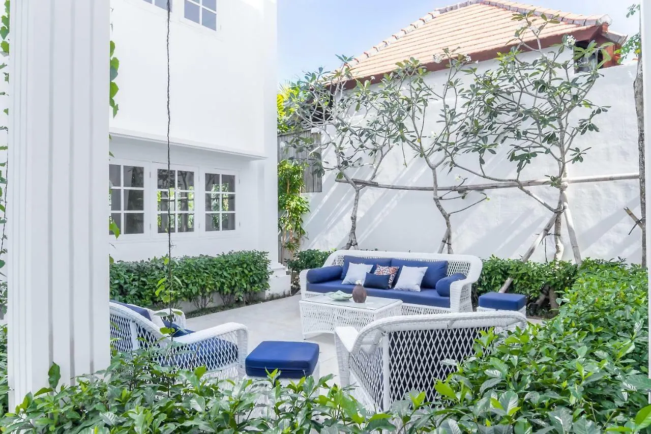 Umalas Suites Seminyak Hotel